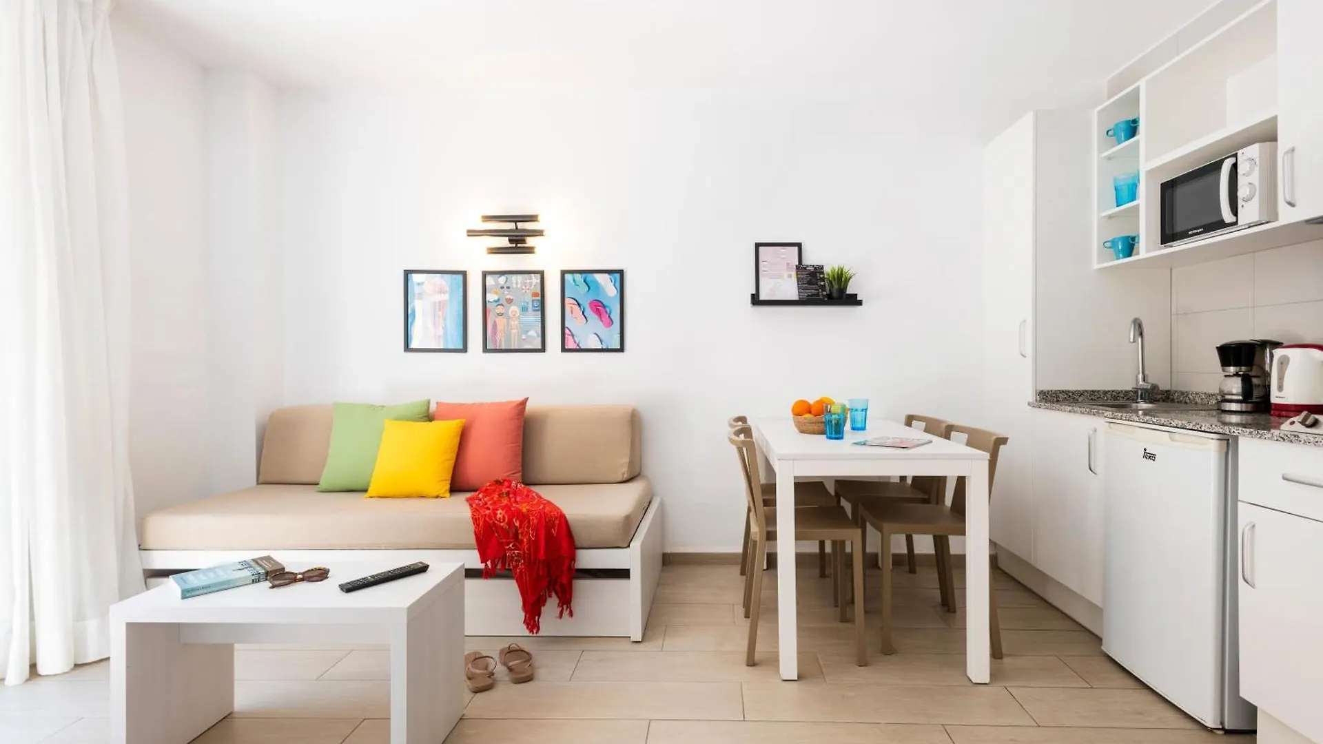 شقة Flor Los Almendros Apartamentos باغيرا