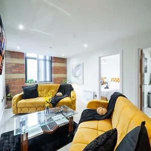 https://apt-bv-spacious-1-bedroom-close-to-town-center-sleeps-6.yorkshirehotels.net